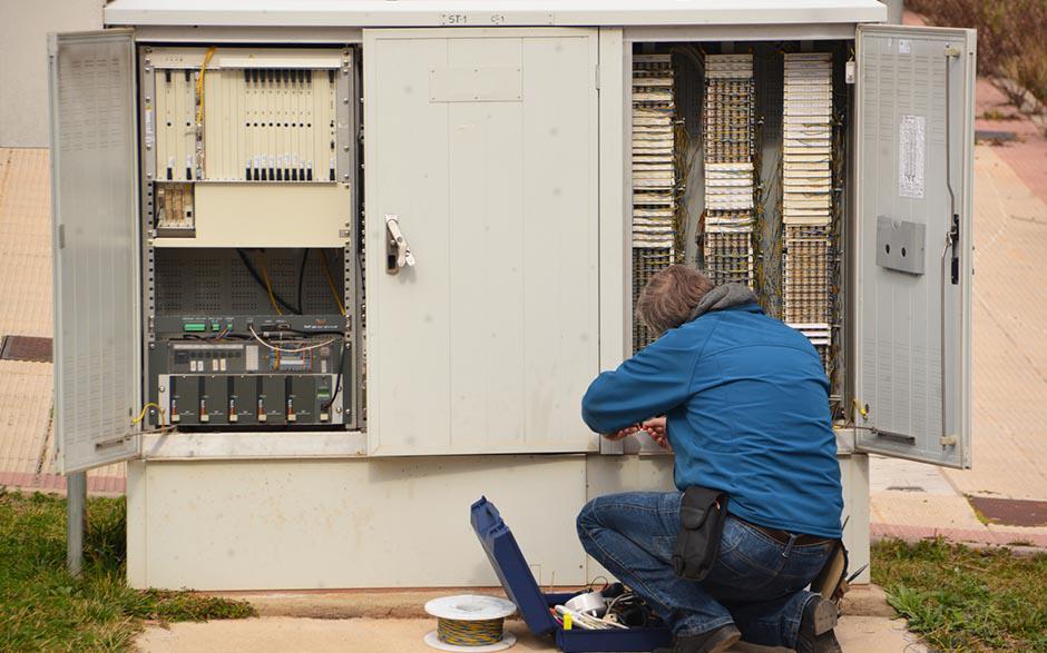 monteur électricien Mézières-sur-Seine